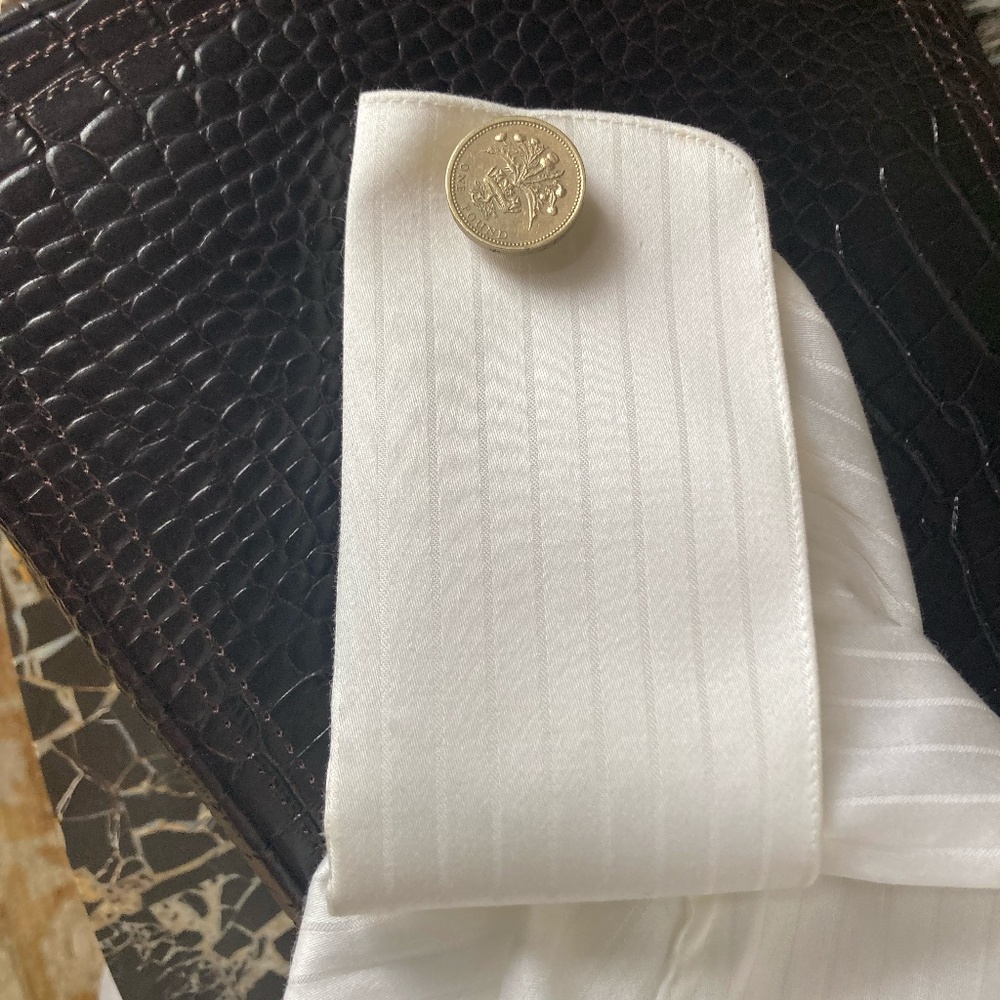 ScotlandWorld Cup Series Thistle Pound Coin Cufflinks  Worhd Cup win 13 June. - Picture 5 of 9